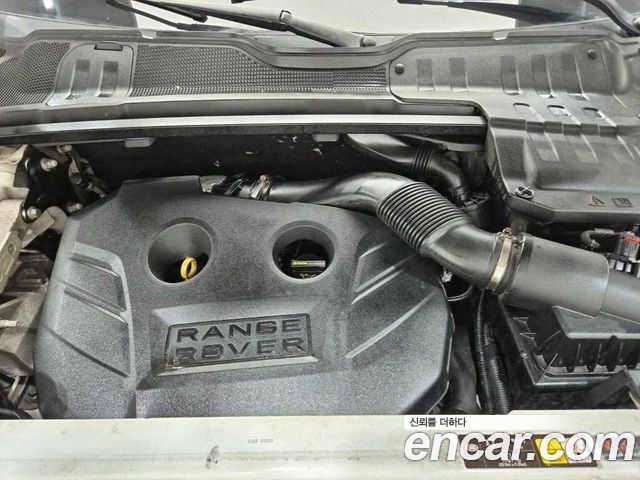 Land Rover Range Rover Evoque 2.0 Si4 Dynamic Coupe 2012 — фото 5