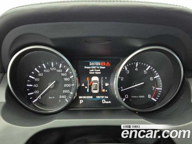 Land Rover Range Rover Evoque 2.0 Si4 Dynamic Coupe 2012 — фото 6