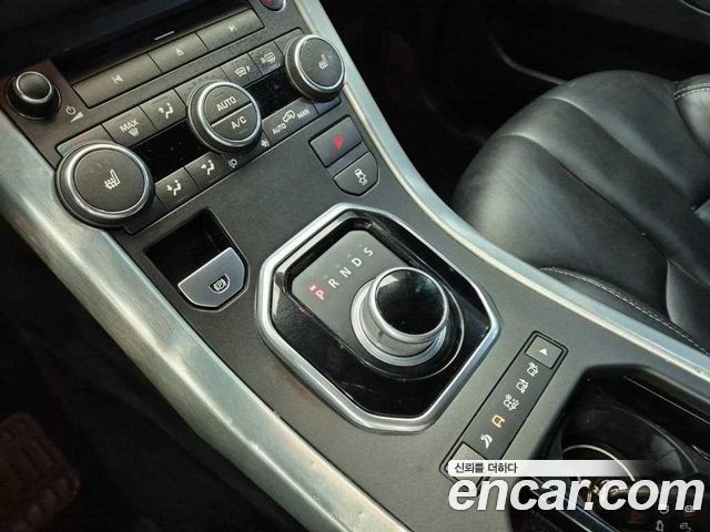 Land Rover Range Rover Evoque 2.0 Si4 Dynamic Coupe 2012 — фото 8