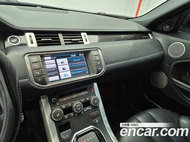 Land Rover Range Rover Evoque 2.0 Si4 Dynamic Coupe 2012 — фото 10
