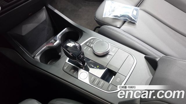 BMW 2 Series Gran Coupe (F44) 218d Advantage 2021 — фото 9