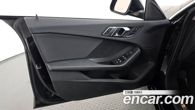 BMW 2 Series Gran Coupe (F44) 218d Advantage 2021 — фото 30