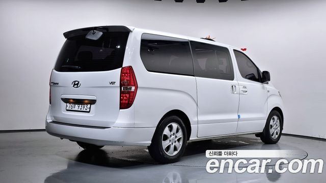 Hyundai Grand Starex Wagon 11-Seater Modern 2019 — фото 2