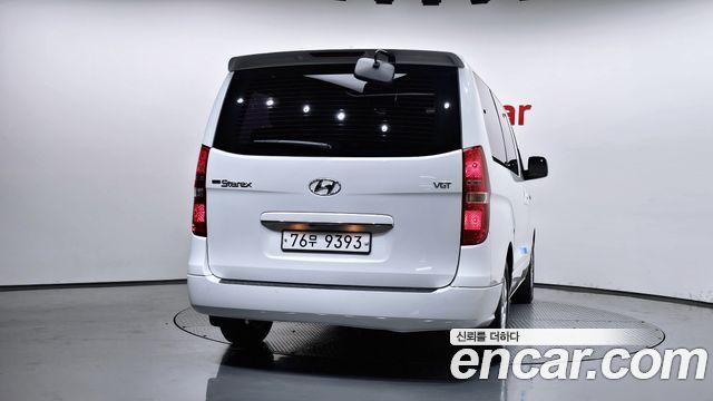Hyundai Grand Starex Wagon 11-Seater Modern 2019 — фото 4