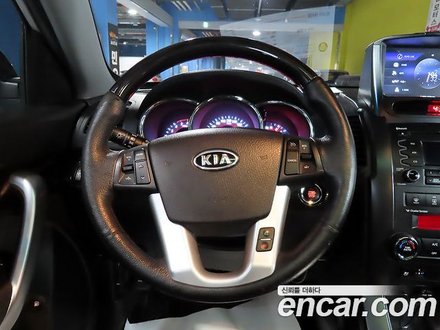 Kia Sorento R Diesel 2.0 2WD TLX High-Deluxe 2012 — фото 10
