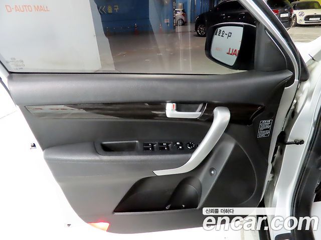 Kia Sorento R Diesel 2.0 2WD TLX High-Deluxe 2012 — фото 18