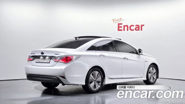 Hyundai Sonata Hybrid 2.0 Modern 2014 — фото 2