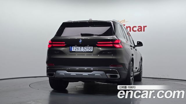 BMW X5 (G05) xDrive 40i xLine 2024 — фото 4