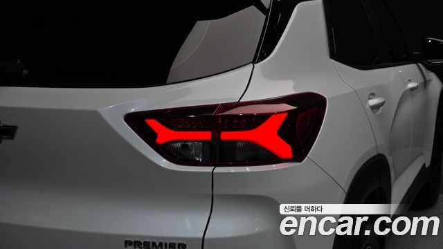 Chevrolet Trailblazer 1.3 Turbo 2WD Premier 2021 — фото 23