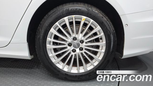 Audi A6 (C8) 40 TDI Premium 2020 — фото 21