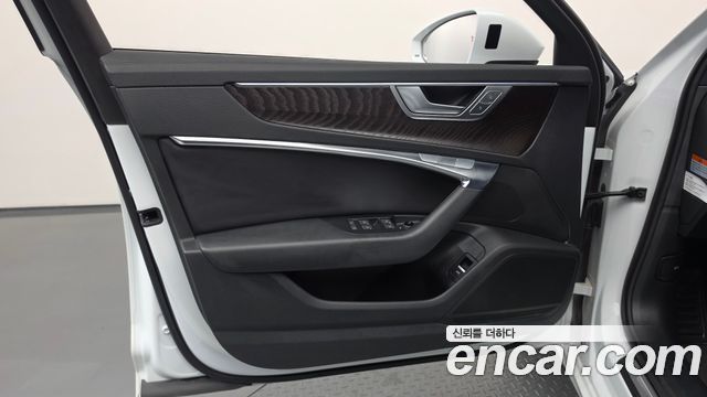 Audi A6 (C8) 40 TDI Premium 2020 — фото 24