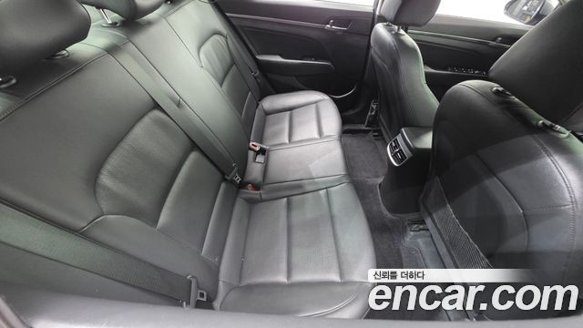 Hyundai Avante (AD) 1.6 GDI Modern 2016 — фото 18