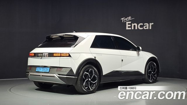 Hyundai Ioniq 5 Long Range AWD Exclusive 2022 — фото 2