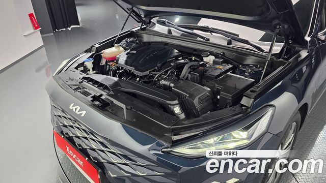Kia K8 2.5 Gasoline 2WD Signature 2022 — фото 6