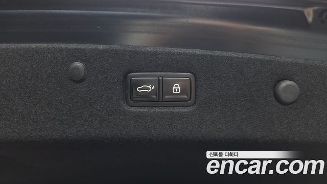 Kia K8 2.5 Gasoline 2WD Signature 2022 — фото 36