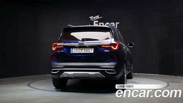 Kia Seltos Gasoline 1.6 Turbo 2WD Signature 2022 — фото 4