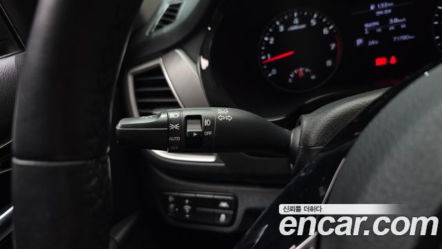 Kia Seltos Gasoline 1.6 Turbo 2WD Signature 2022 — фото 19