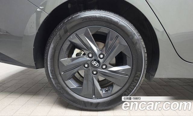 Hyundai Avante (CN7) 1.6 Inspiration 2023 — фото 5