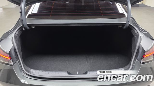 Hyundai Avante (CN7) 1.6 Inspiration 2023 — фото 17