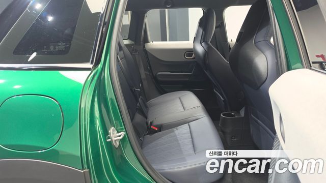 MINI Cooper S (IV) 5 Door Favoured 2025 — фото 11