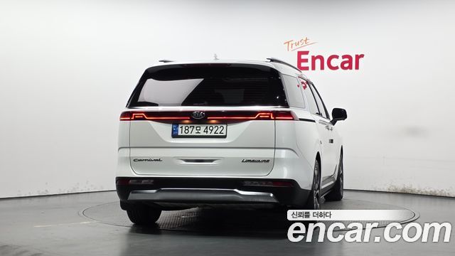 Kia Carnival (IV) Gasoline 7-Seater Signature 2021 — фото 4