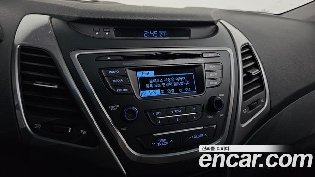 Hyundai Avante 1.6 GDi Smart Standard 2014 — фото 13