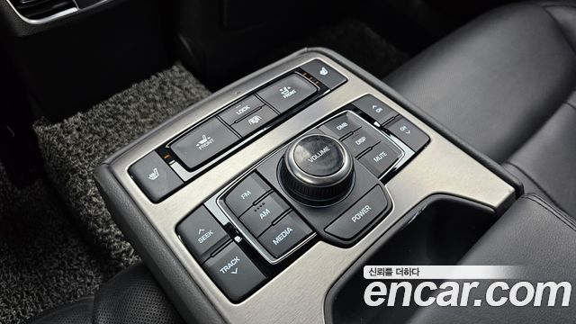 Hyundai Genesis (DH) G330 Premium AWD 2015 — фото 17