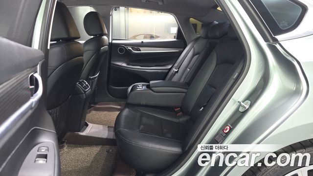 Hyundai Grandeur (IG) 2.4 Premium Special 2017 — фото 12