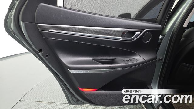 Hyundai Grandeur (IG) 2.4 Premium Special 2017 — фото 25