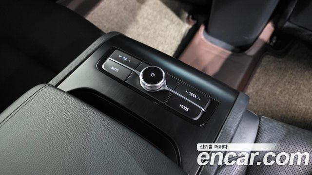 Hyundai Grandeur (IG) 2.4 Premium Special 2017 — фото 31