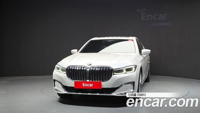 BMW 7 Series (G11) 740d xDrive Design Pure Excellence 2022 — фото 3