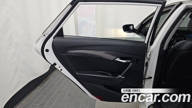 Hyundai i40 1.7 VGT Premium 2012 — фото 25