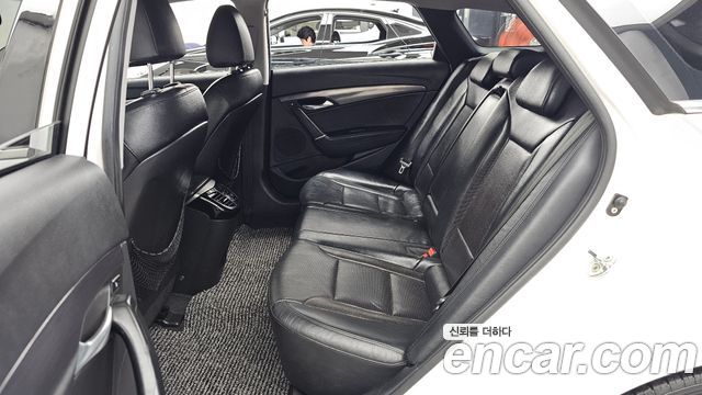 Hyundai i40 1.7 VGT Premium 2012 — фото 26
