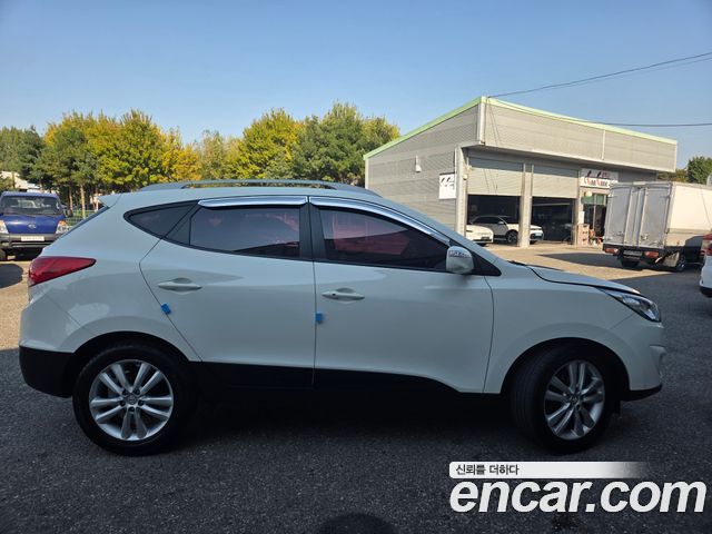 Hyundai Tucson ix Diesel 2WD LX20 Luxury 2013 — фото 4