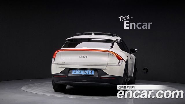 Kia EV6 Long Range 4WD Air 2022 — фото 4