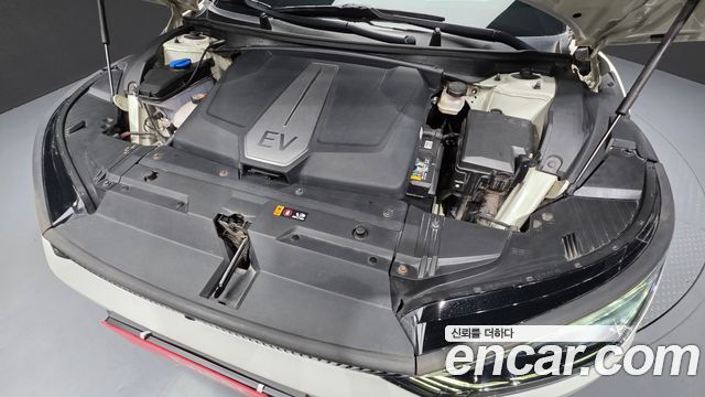Kia EV6 Long Range 4WD Air 2022 — фото 6