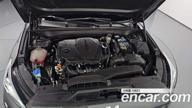 Kia K8 2.5 Gasoline 2WD Signature 2023 — фото 6