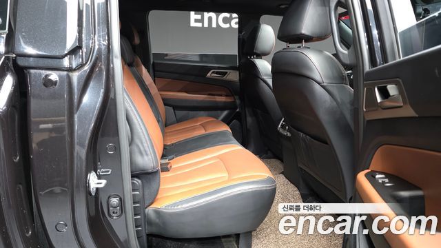 KG Mobility (SsangYong) Rexton Sports Diesel 2.2 4WD Noblesse 2018 — фото 12