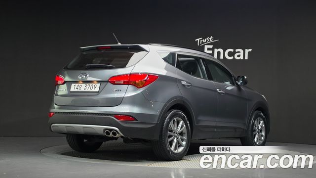 Hyundai Santa Fe (DM) Diesel(e-VGT) 2.0 2WD Premium 2013 — фото 2
