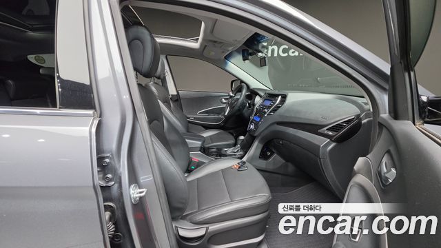 Hyundai Santa Fe (DM) Diesel(e-VGT) 2.0 2WD Premium 2013 — фото 10