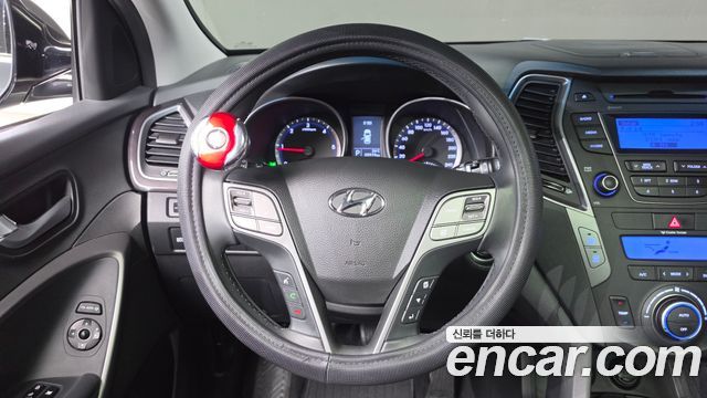 Hyundai Santa Fe (DM) Diesel(e-VGT) 2.0 2WD Premium 2013 — фото 14