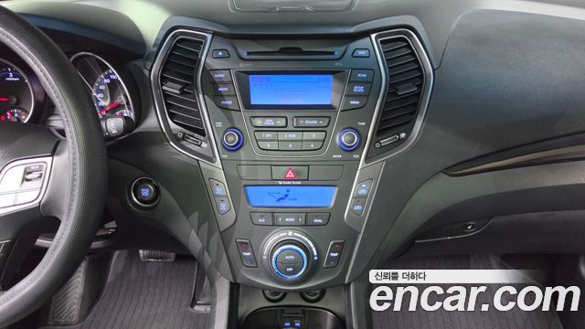 Hyundai Santa Fe (DM) Diesel(e-VGT) 2.0 2WD Premium 2013 — фото 19