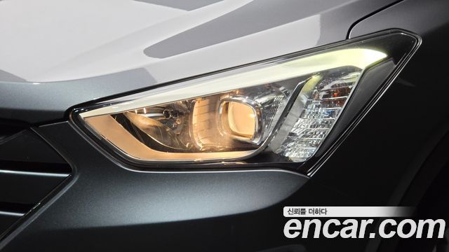 Hyundai Santa Fe (DM) Diesel(e-VGT) 2.0 2WD Premium 2013 — фото 22