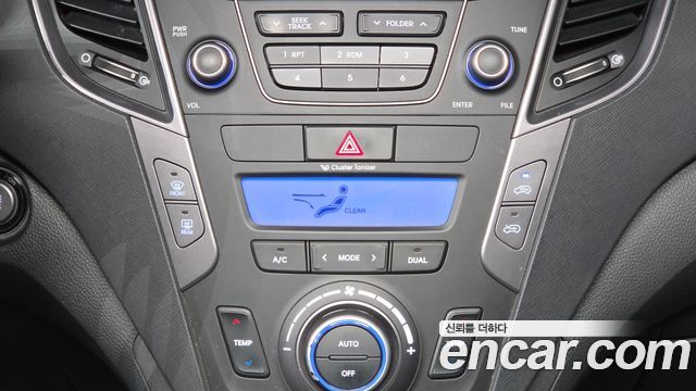 Hyundai Santa Fe (DM) Diesel(e-VGT) 2.0 2WD Premium 2013 — фото 27
