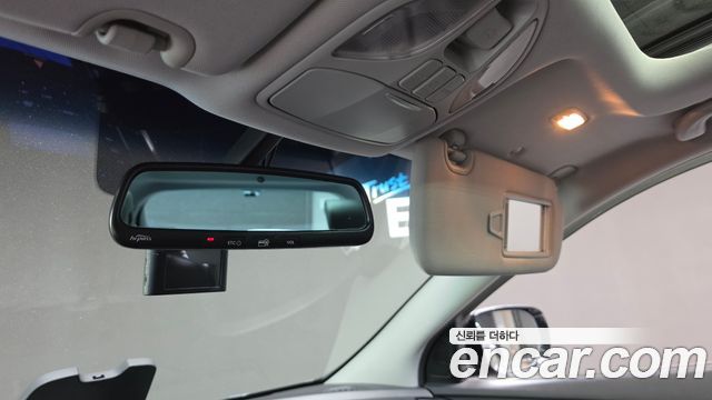 Hyundai Santa Fe (DM) Diesel(e-VGT) 2.0 2WD Premium 2013 — фото 29