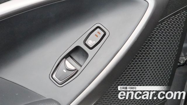 Hyundai Santa Fe (DM) Diesel(e-VGT) 2.0 2WD Premium 2013 — фото 31