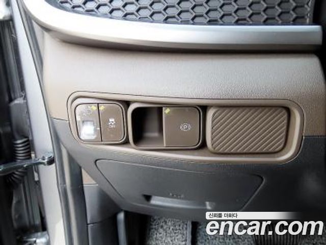 Kia Tasman 2.5T Gasoline 4WD Adventure 2026 — фото 16