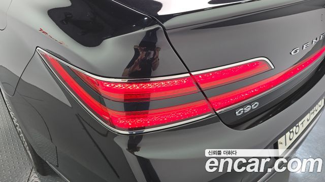 Genesis G90 3.3 T AWD Premium Luxury 2020 — фото 23