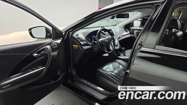 Hyundai Grandeur (HG) HG240 Special 2013 — фото 10
