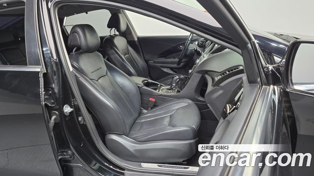 Hyundai Grandeur (HG) HG240 Special 2013 — фото 26